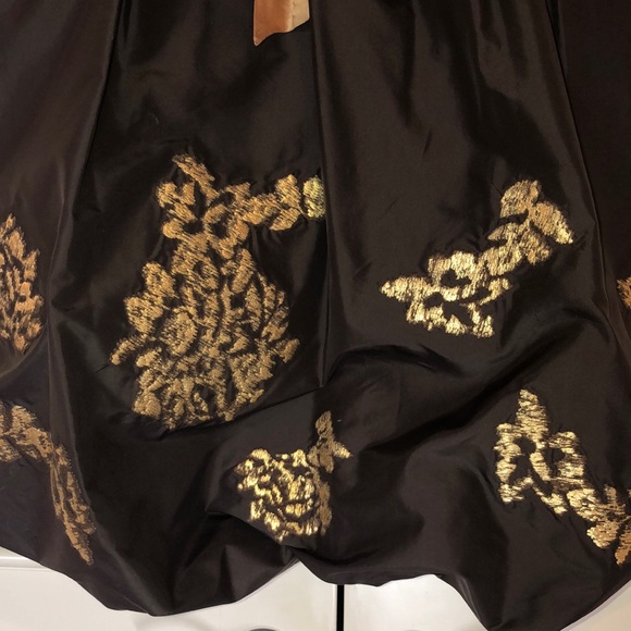 BCBG MAXAZRIA Dress - Picture 3 of 3